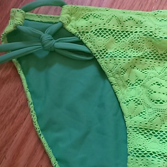 🎁NWT🎁 VS 🍀 Lacy lime neon bright bikini green🍏🥝👽🆓FREE🆓W/ANY$38 BUNDLE❣️ - Picture 2 of 5