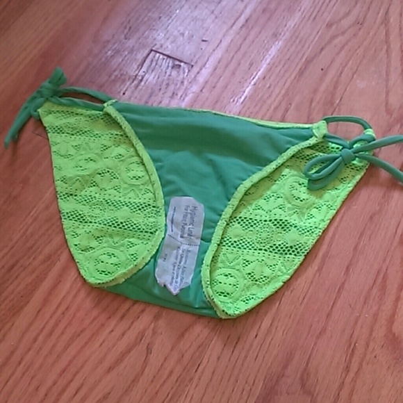 🎁NWT🎁 VS 🍀 Lacy lime neon bright bikini green🍏🥝👽🆓FREE🆓W/ANY$38 BUNDLE❣️ - Picture 4 of 5