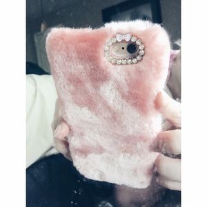 🎀Pink furry iPhone 6 case💖