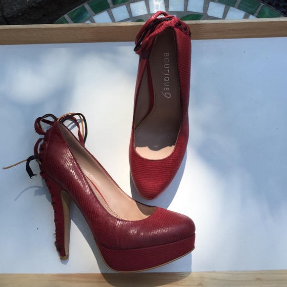Boutique 9 red pump heel bow Lace up detail 6 *
