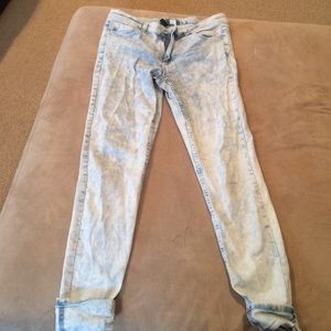 Acid Wash Jeans
