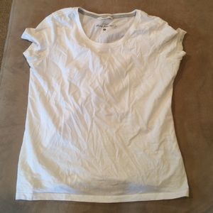 plain white tee