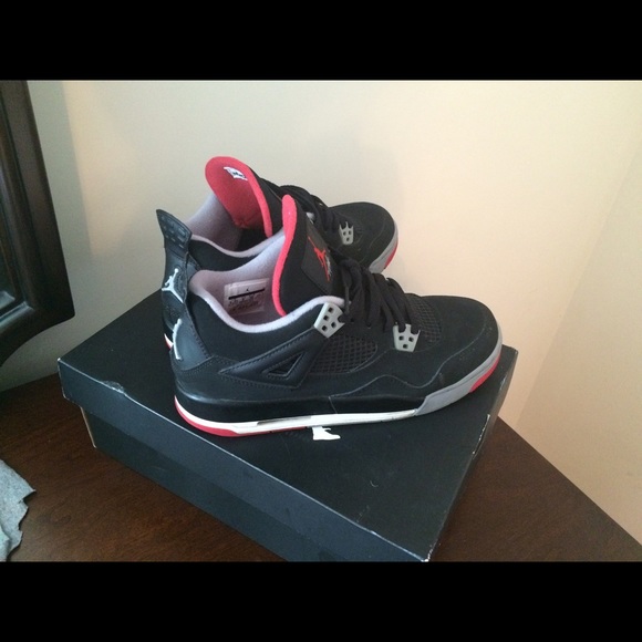Air Jordan 4 retro