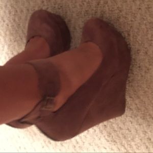 Tan Platform Wedges