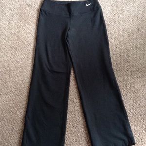 NIKE Girls size Small pants