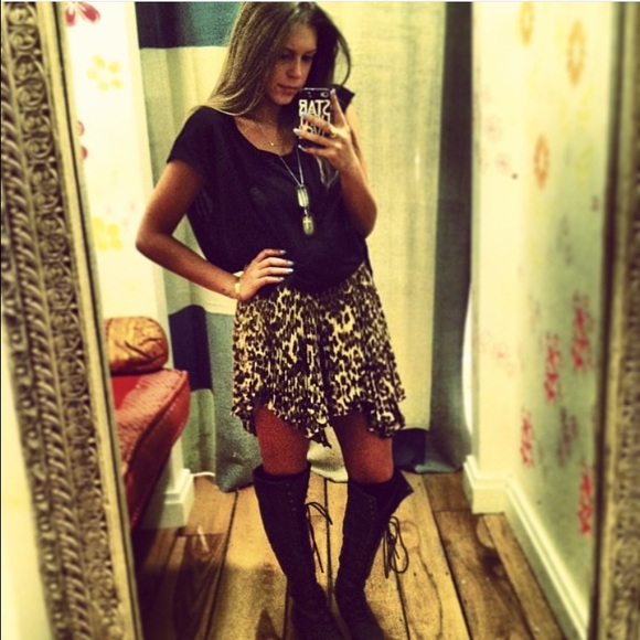 Urban Outfitters Dresses & Skirts - LEOPARD SKIRT