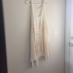 NEW WITHOUT TAGS White free people trapeze slip