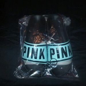 Pink VS slup on sandles Med