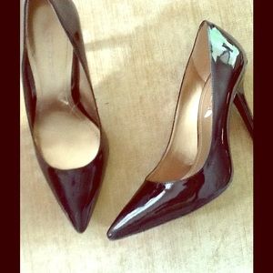 BCBGeneration black panten leather pumps