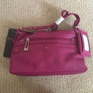 Stone mountain pink bag