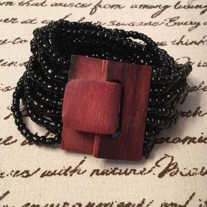 Hawaiian wood & bead bracelet