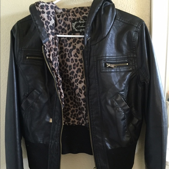 Cute Leather Jacket - Picture 1 of 1