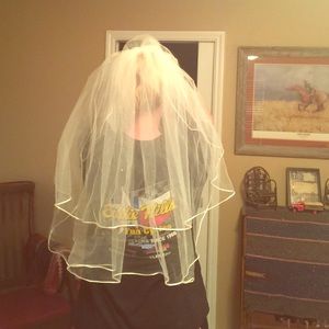 Two-tier Elbow-length Wedding Veil