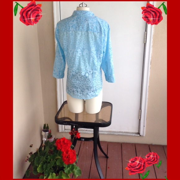 Blue sheer flower blouse😍😍💕SALE😍😍💕 - Picture 3 of 4