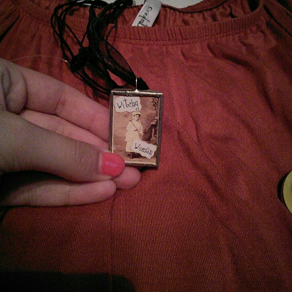 Orange Top - Picture 3 of 3