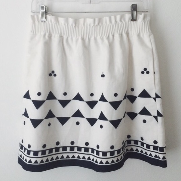 J. Crew Dresses & Skirts - JCrew Geometric City Mini Elastic Waist Navy/White