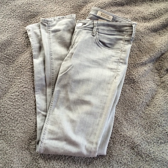 Like new- H&M gray pants