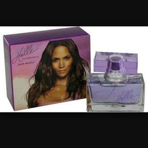 Halle Berry Pure Orchid purfume