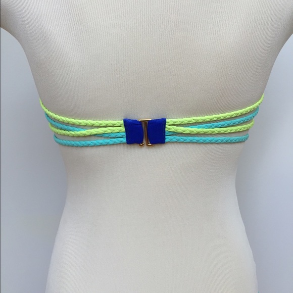 Victoria's Secret bandeau and bottoms - Picture 4 of 4