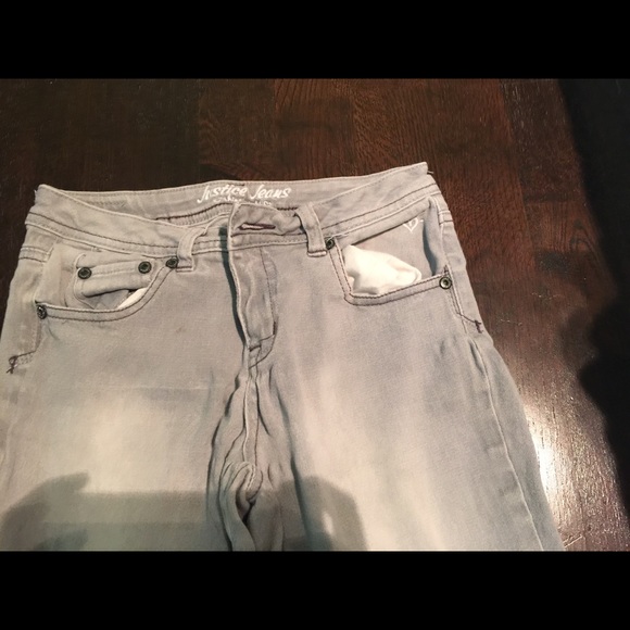 Grey Jeans - Picture 3 of 4