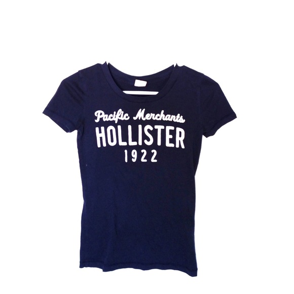 hollister tee 😍 - Picture 1 of 1