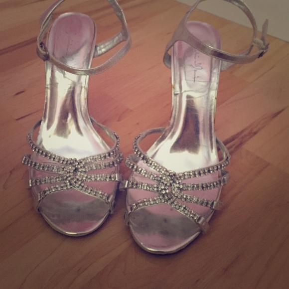 Marichi Mani Sparkly heels
