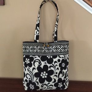 Vera Bradley Toggle closure tote bag
