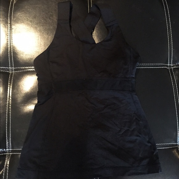 Lululemon blank tank, size 4