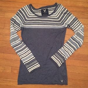 ‼️SOLD‼️AE sweater