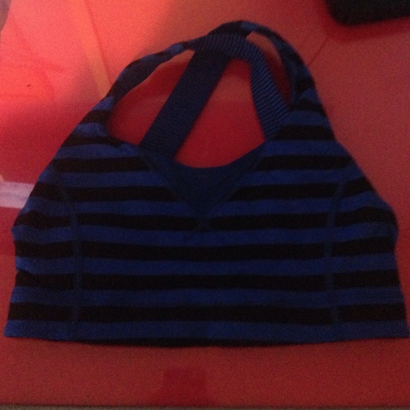 Lululemon sports bra, excellent condition