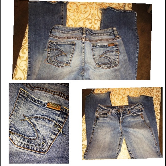 Silver buckle jeans ☺️