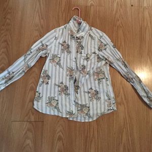 Floral button up