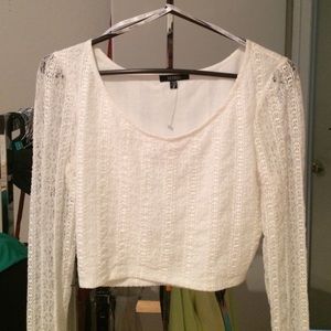 Long sleeve lace crop top NWOT