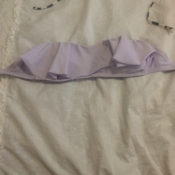 Lavender flounce - Picture 1 of 1