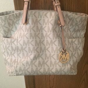 Michael Kors medium tote