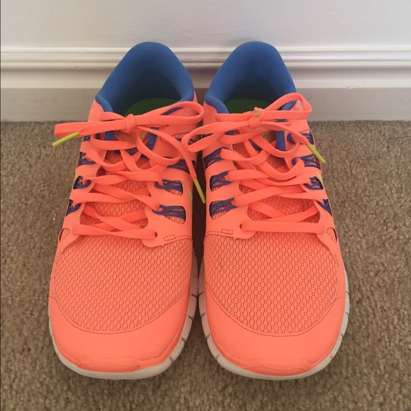 Nike Shoes - Nike Free 5.0+ WOMEN's, sz 9 Nike Shoes - Nike Free 5.0+ WOMEN's, sz 9