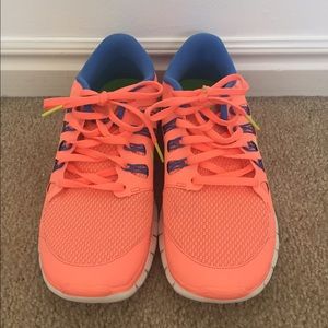 Nike Shoes - Nike Free 5.0+ WOMEN's, sz 9 Nike Shoes - Nike Free 5.0+ WOMEN's, sz 9