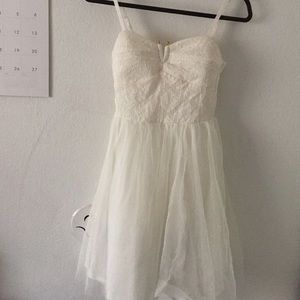 LAST CHANCE White lace and Tulle mini dress NWOT