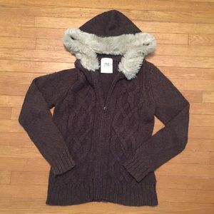 ‼️SOLD‼️Old Navy sweater