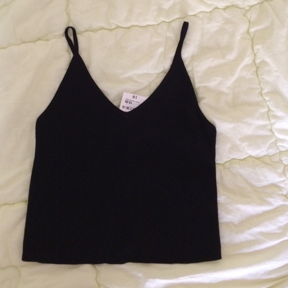 Brandy Melville cropped tank