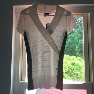 A cute top perfect for any occasion!