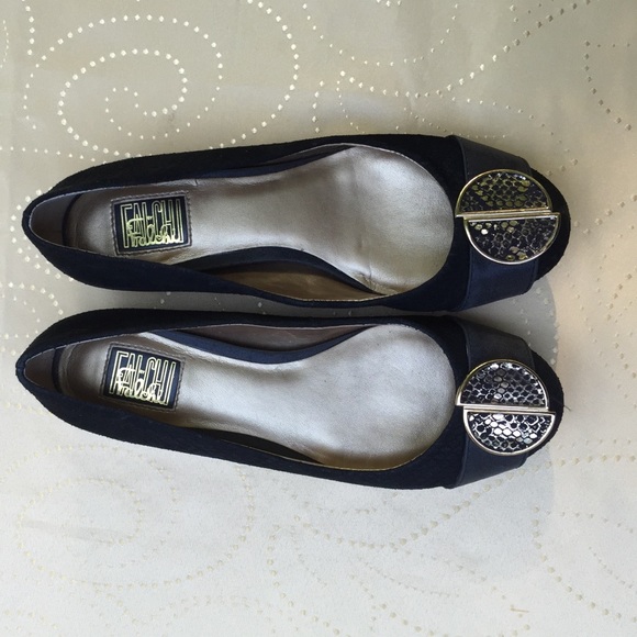 🚫SOLD🚫 Falchi Textured Suede Black Flats Size 6 - Picture 4 of 4