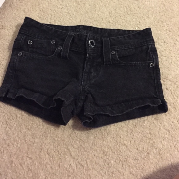 Guess short