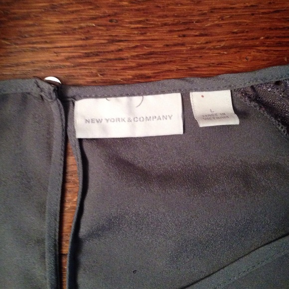 Gray Lace Sleeve Blouse - Picture 2 of 4