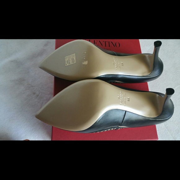 Valentino Shoes with mini gold rockstud - Picture 3 of 4