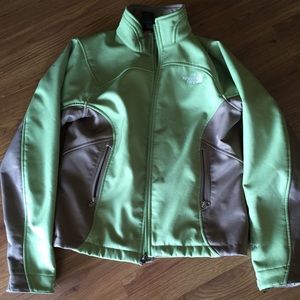 Women's North Face jacket- like new