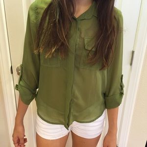 Wet Seal Green Button Top