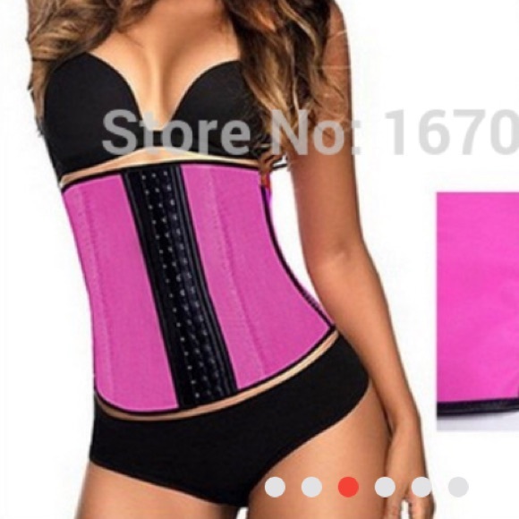 Waist trainer 🙎🏻
