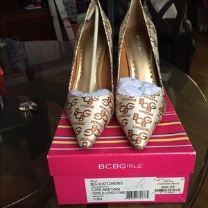 Bcbg pumps