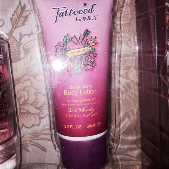 Tattooed by ink gift set - Picture 2 of 4